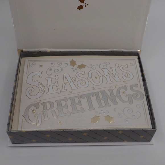 Seasonβs Greetings Holiday Cards 12 Ct - New - Picture 2 of 3
